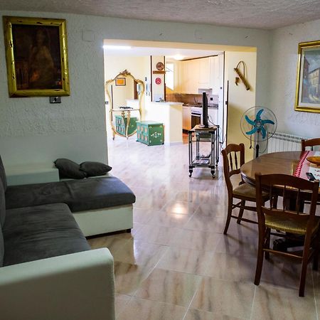 Casa Vacanze Diamante โอเลียสโต ชีเลนโต ภายนอก รูปภาพ