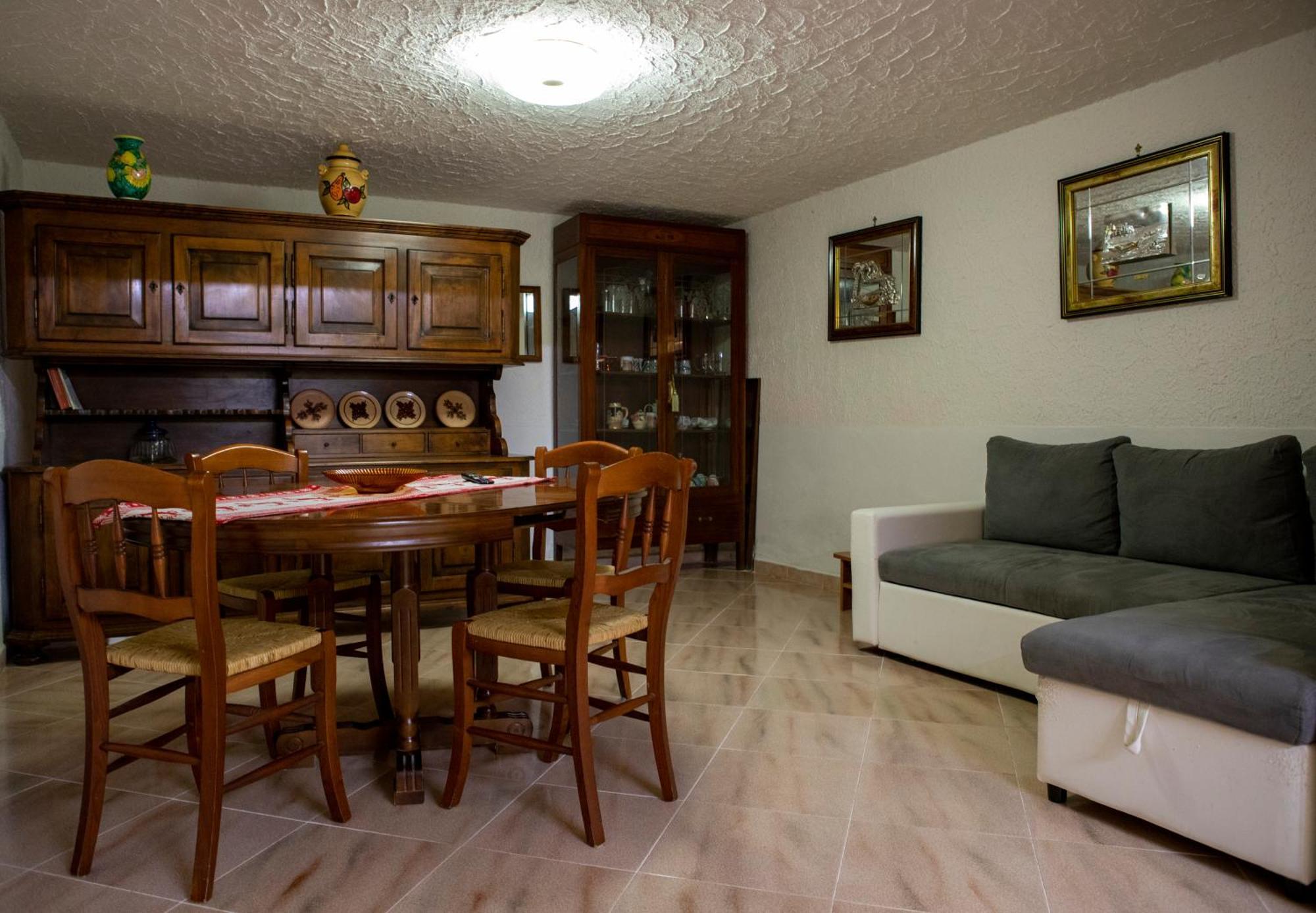 Casa Vacanze Diamante โอเลียสโต ชีเลนโต ภายนอก รูปภาพ