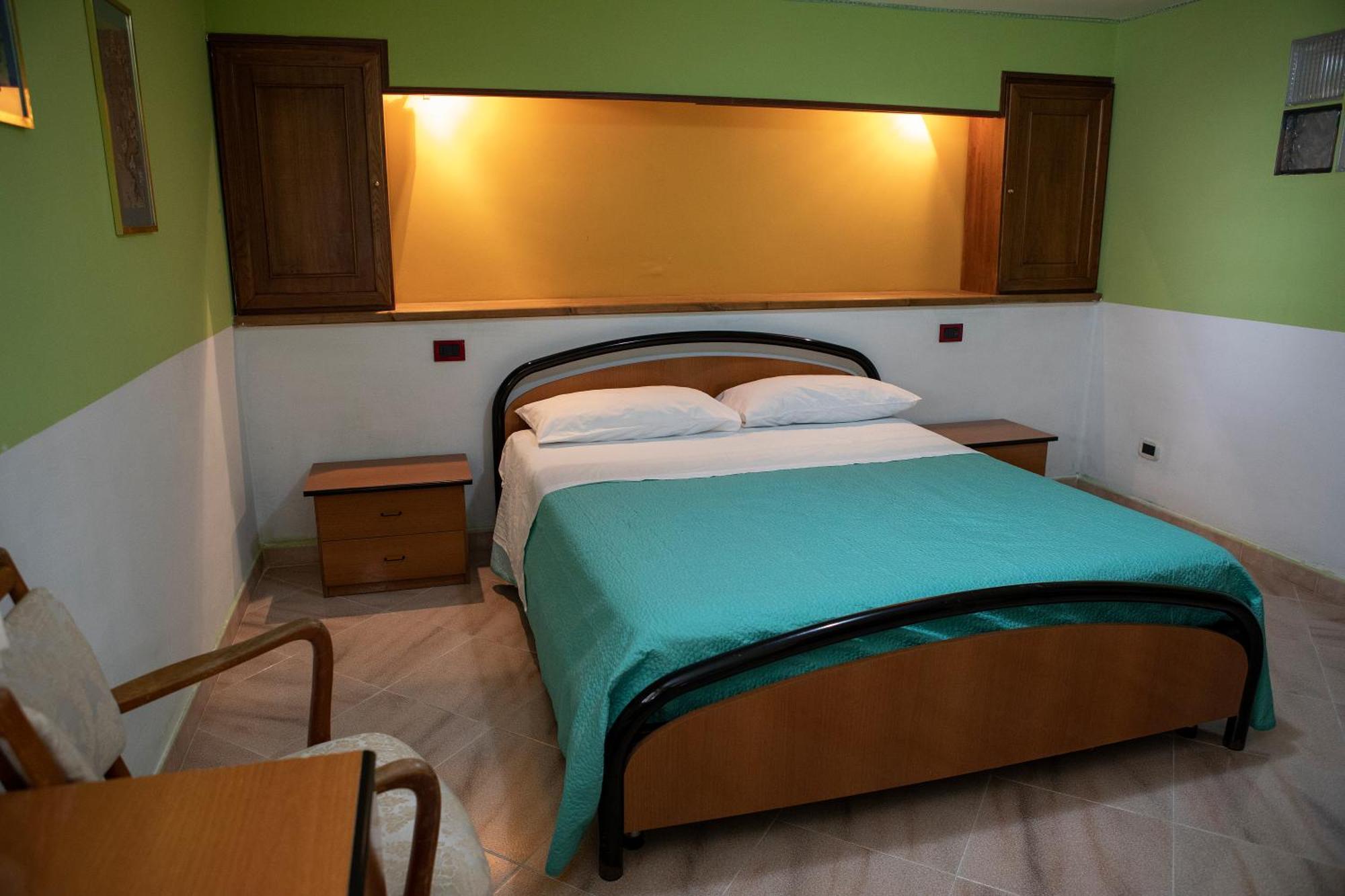 Casa Vacanze Diamante โอเลียสโต ชีเลนโต ภายนอก รูปภาพ