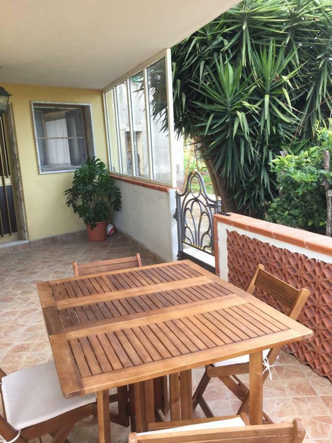 Casa Vacanze Diamante โอเลียสโต ชีเลนโต ภายนอก รูปภาพ